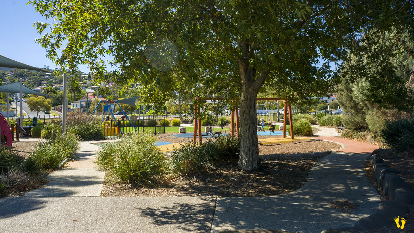 Lindisfarne Simmons Park